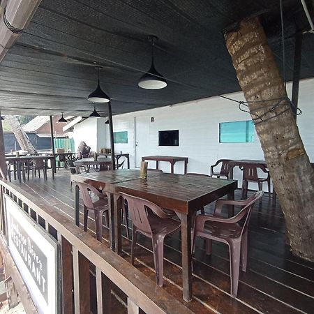 Seahorse Diver Guesthouse Kampong Pasir Panjang  المظهر الخارجي الصورة