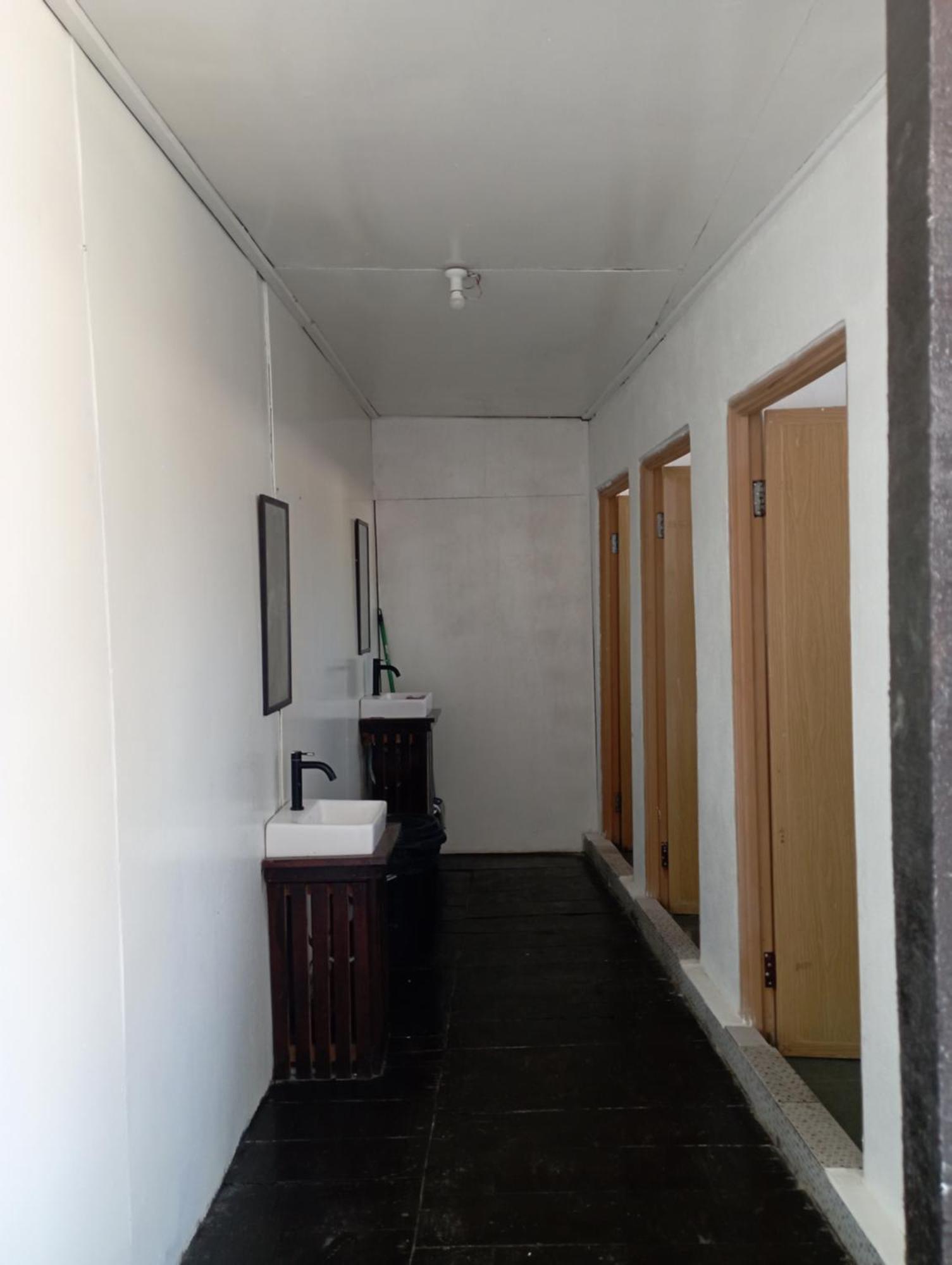 Seahorse Diver Guesthouse Kampong Pasir Panjang  المظهر الخارجي الصورة
